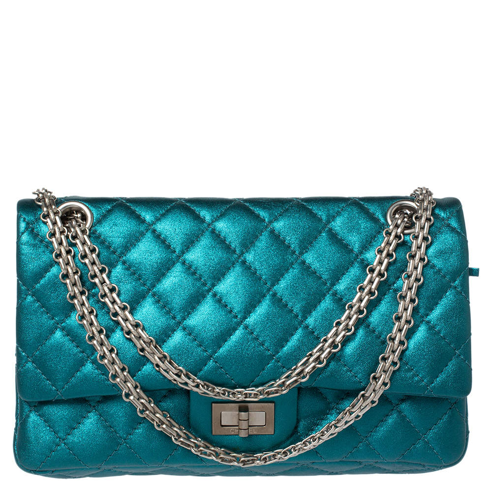 مملوكة مسبقًا Chanel Metallic Green Quilted Leather Reissue 2.55 Classic 225 Flap Bag