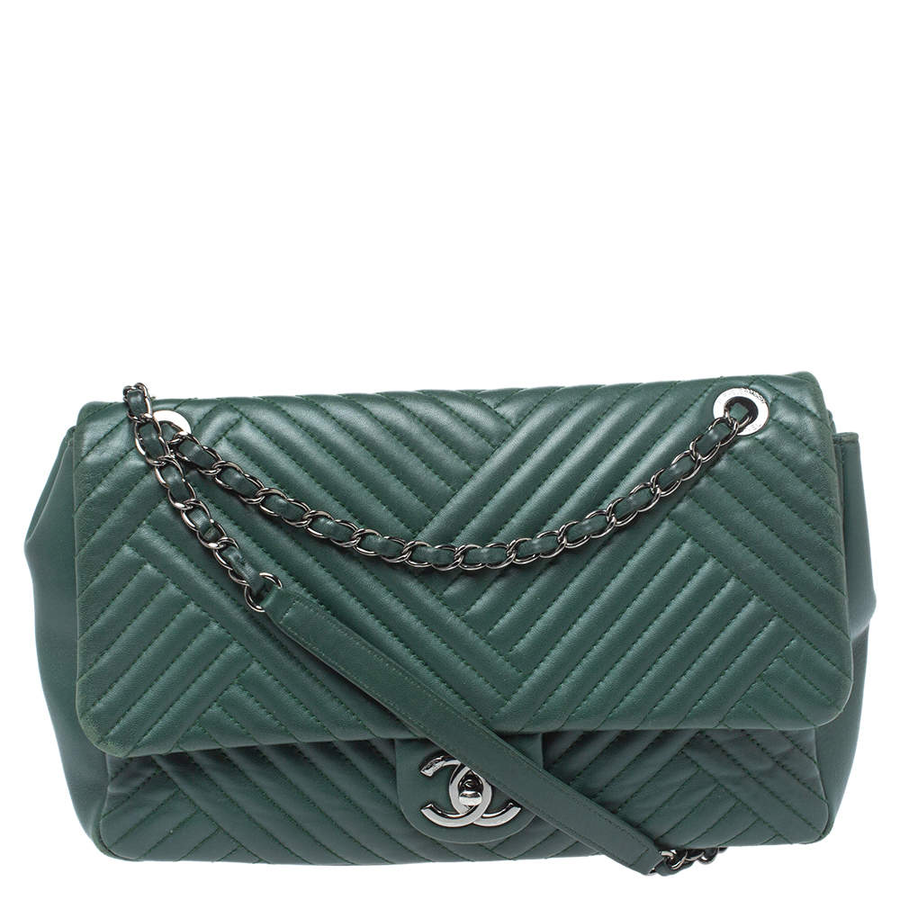 Pre Owned Chanel Green Crossing Quilted Leather CC Flap Shoulder Bag