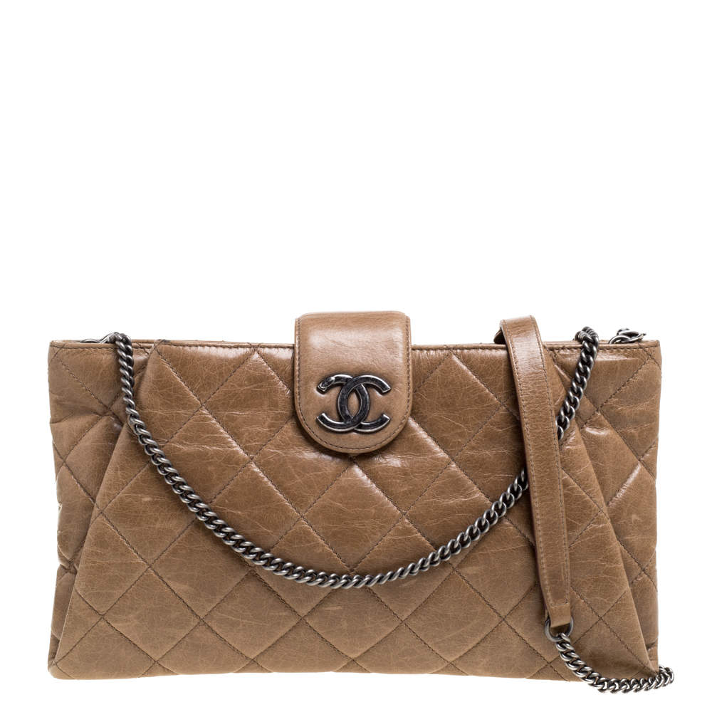 Pre Owned Chanel Beige Quilted Leather Front Pocket Chain Bag