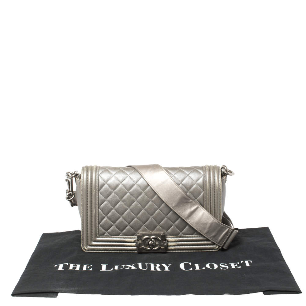 Chanel Grey Quilted Leather and Stingray Trim Medium Boy Flap Bag Chanel