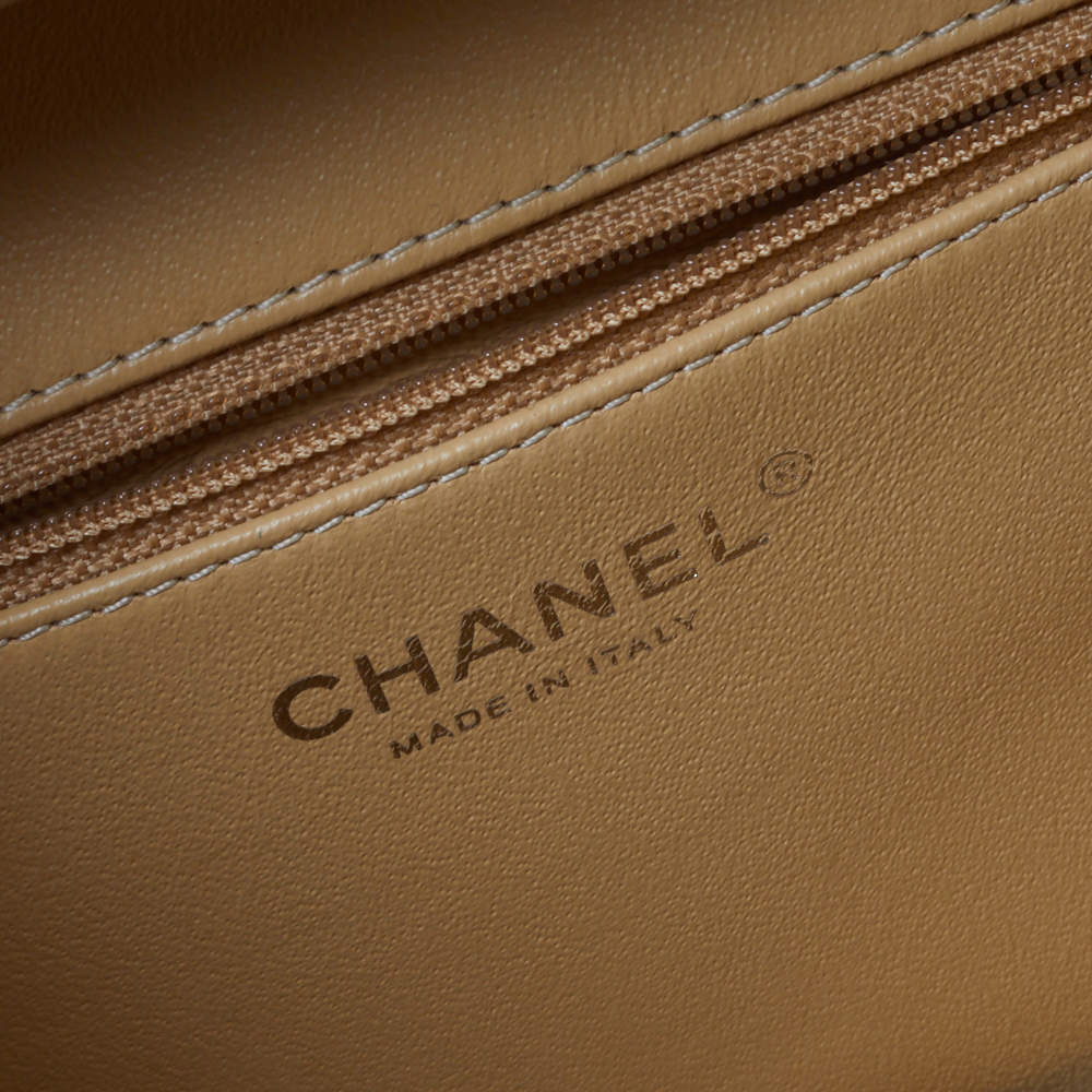 Chanel Beige/Black Rattan and Patent Leather CC Vanity Case Bag Chanel |  The Luxury Closet