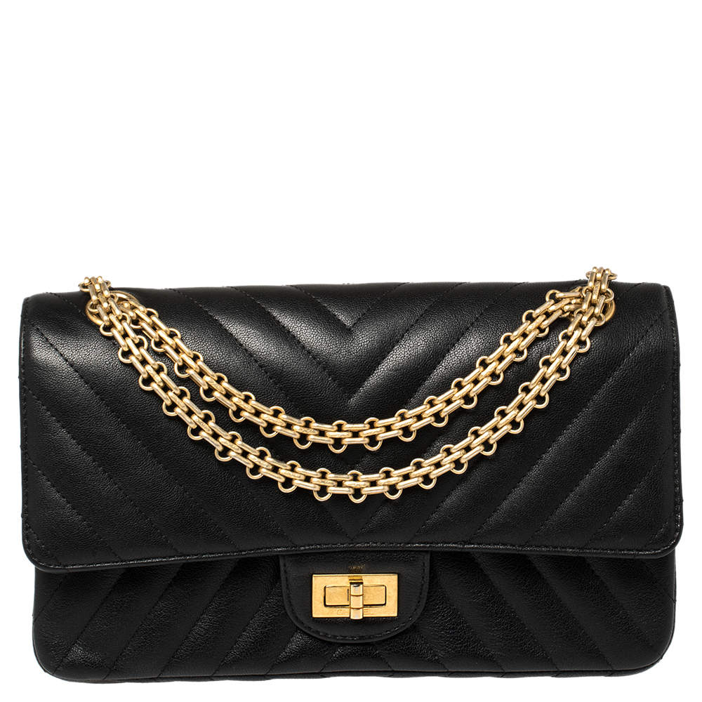 Pre Owned Chanel Black Chevron Leather Reissue 2.55 Classic 225 Flap Bag