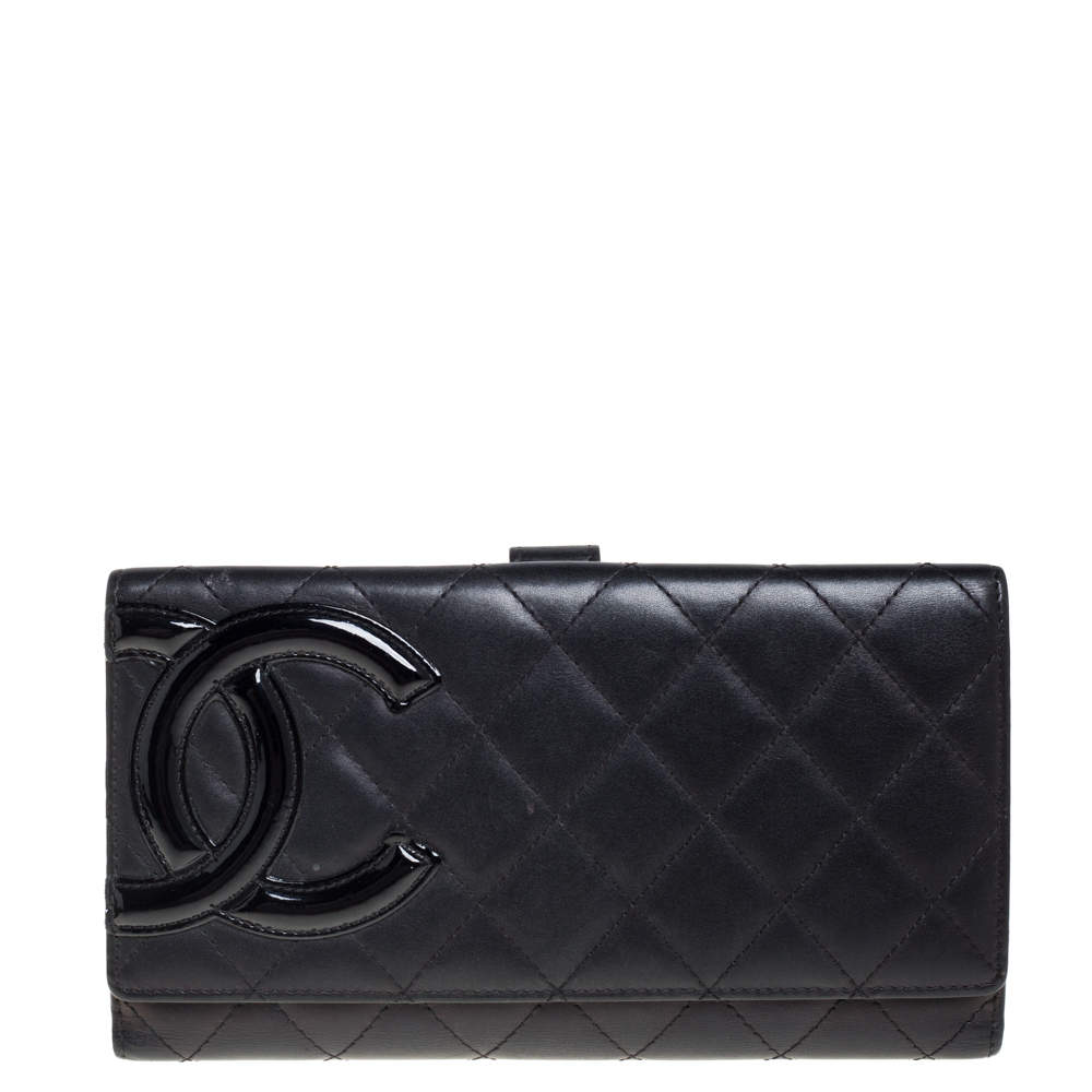 مملوكة مسبقًا Chanel Black Quilted Leather Cambon Ligne Flap Wallet