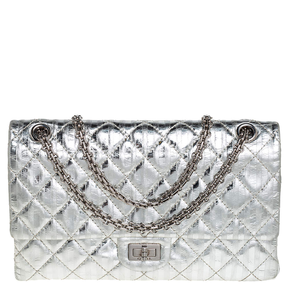 Pre Owned Chanel Silver Striped Quilted Leather Reissue 2.55 Classic 226 Flap Bag
