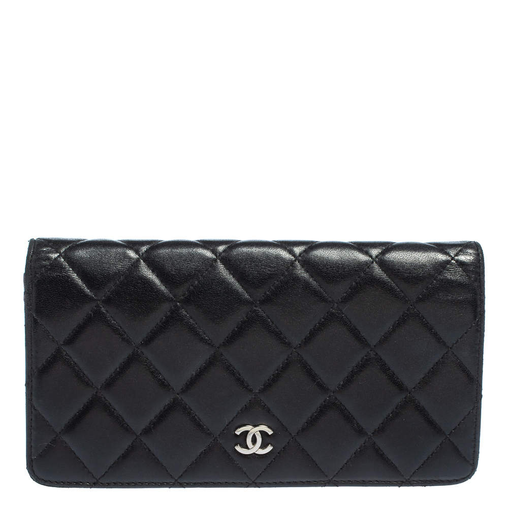Pre Owned Chanel Black Quilted Leather L Yen Continental Wallet
