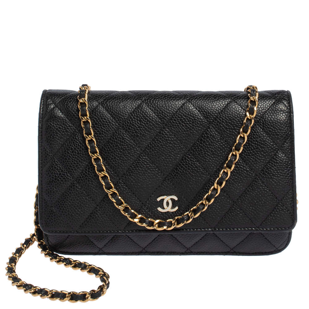 مملوكة مسبقًا محفظة بسلسلة شانيل كلاسيك جلد كافيار مبطن أحمر