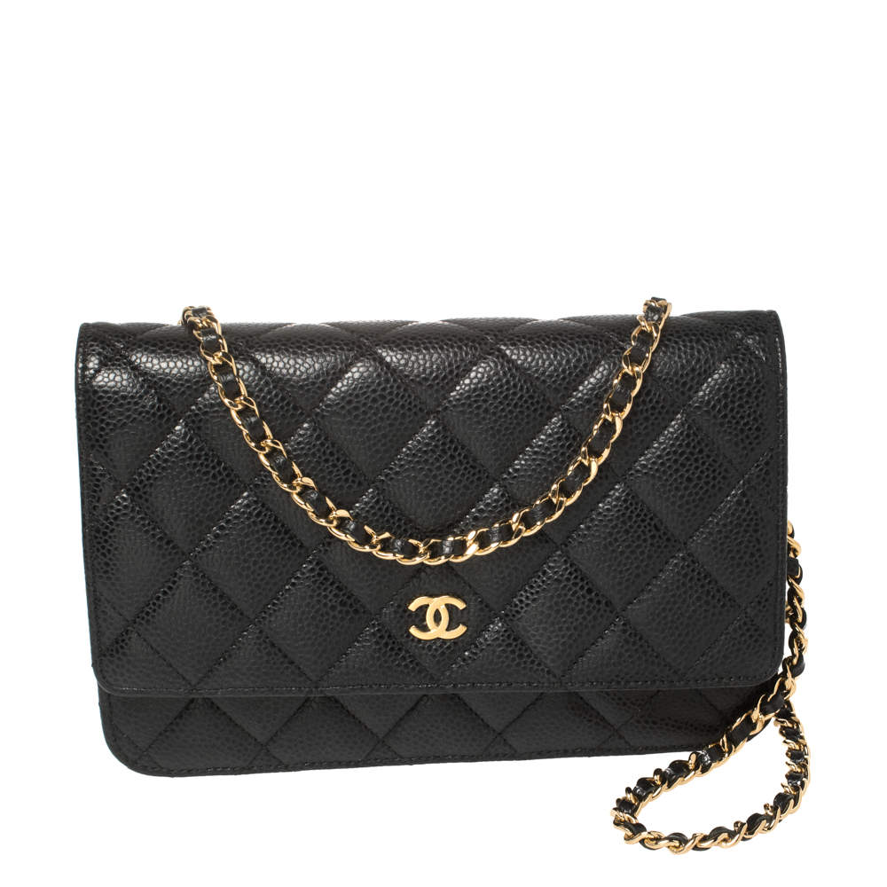 مملوكة مسبقًا Chanel Black Quilted Caviar Leather Classic Wallet on Chain