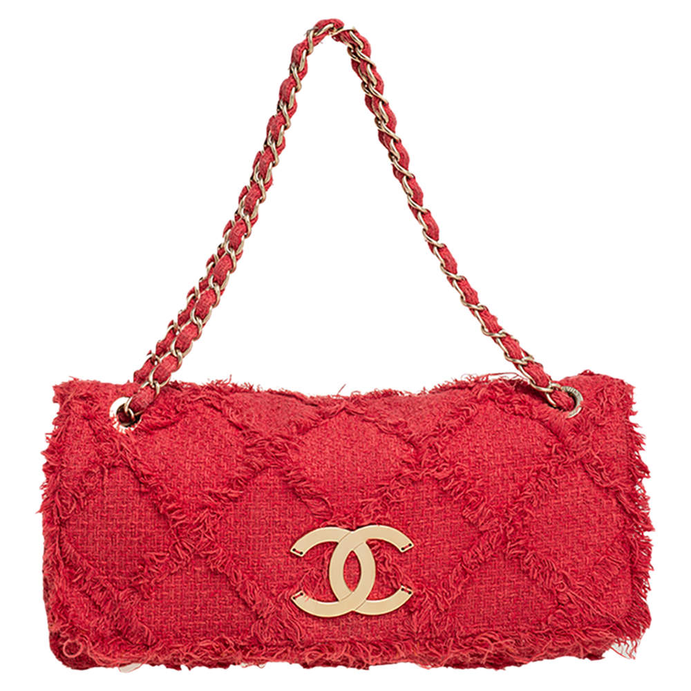 Pre Owned Chanel Red Diamond Stitch Tweed Maxi Nature Flap Bag                  
