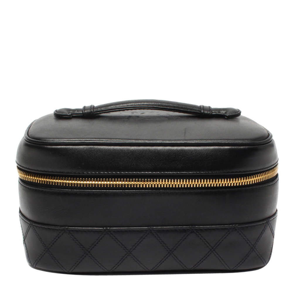 Pre Owned Chanel Black Leather Vanity Bag