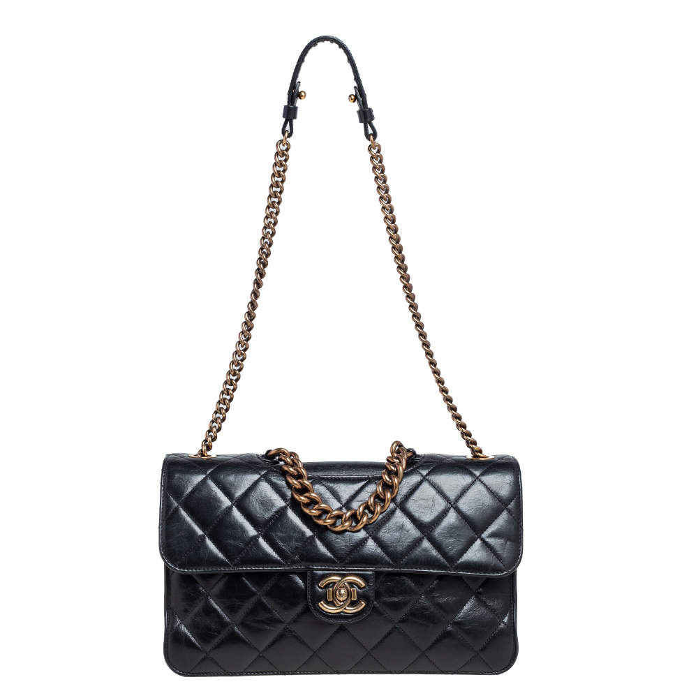 Pre Owned Chanel Black Quilted Leather Chain Handle Flap Bag