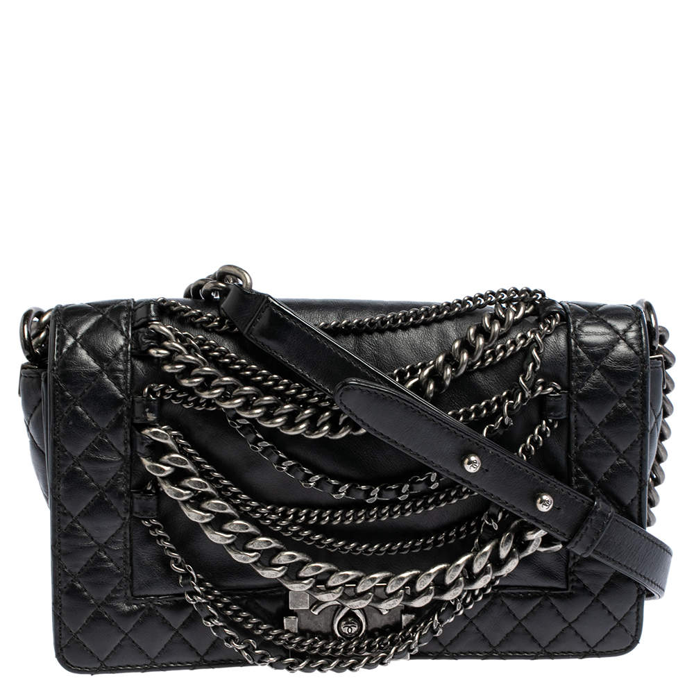 مملوكة مسبقًا Chanel Black Leather Enchained Boy Medium Flap Bag