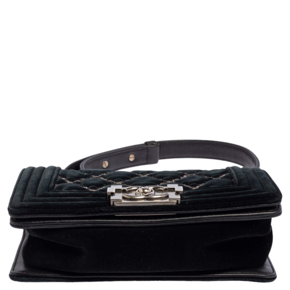 Chanel Black Velvet Quilted Leather Mini Pouch Bag with Chain ref.501879 -  Joli Closet