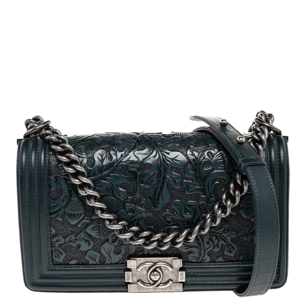 Pre Owned Chanel Green Embossed Leather Medium Paris Dallas Boy Flap Bag