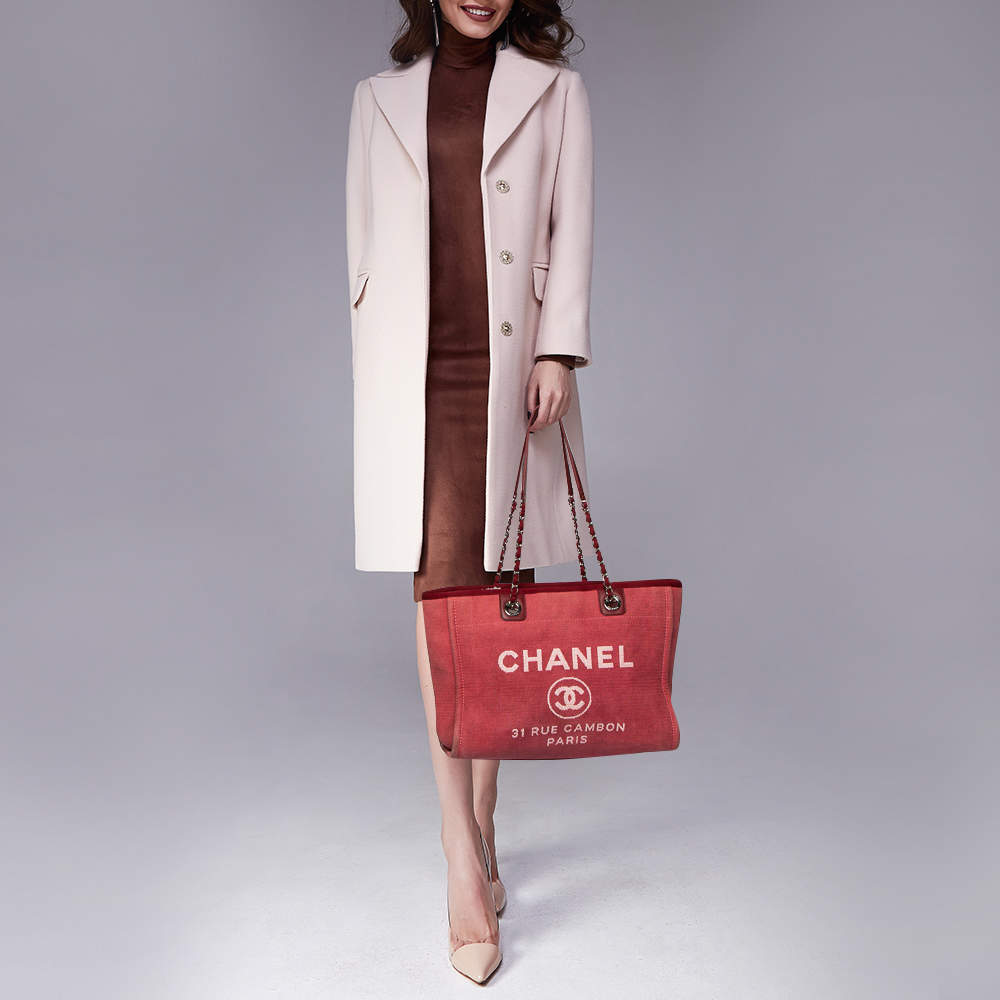 Chanel Red Deauville Tote Cloth Cloth ref.929098 - Joli Closet