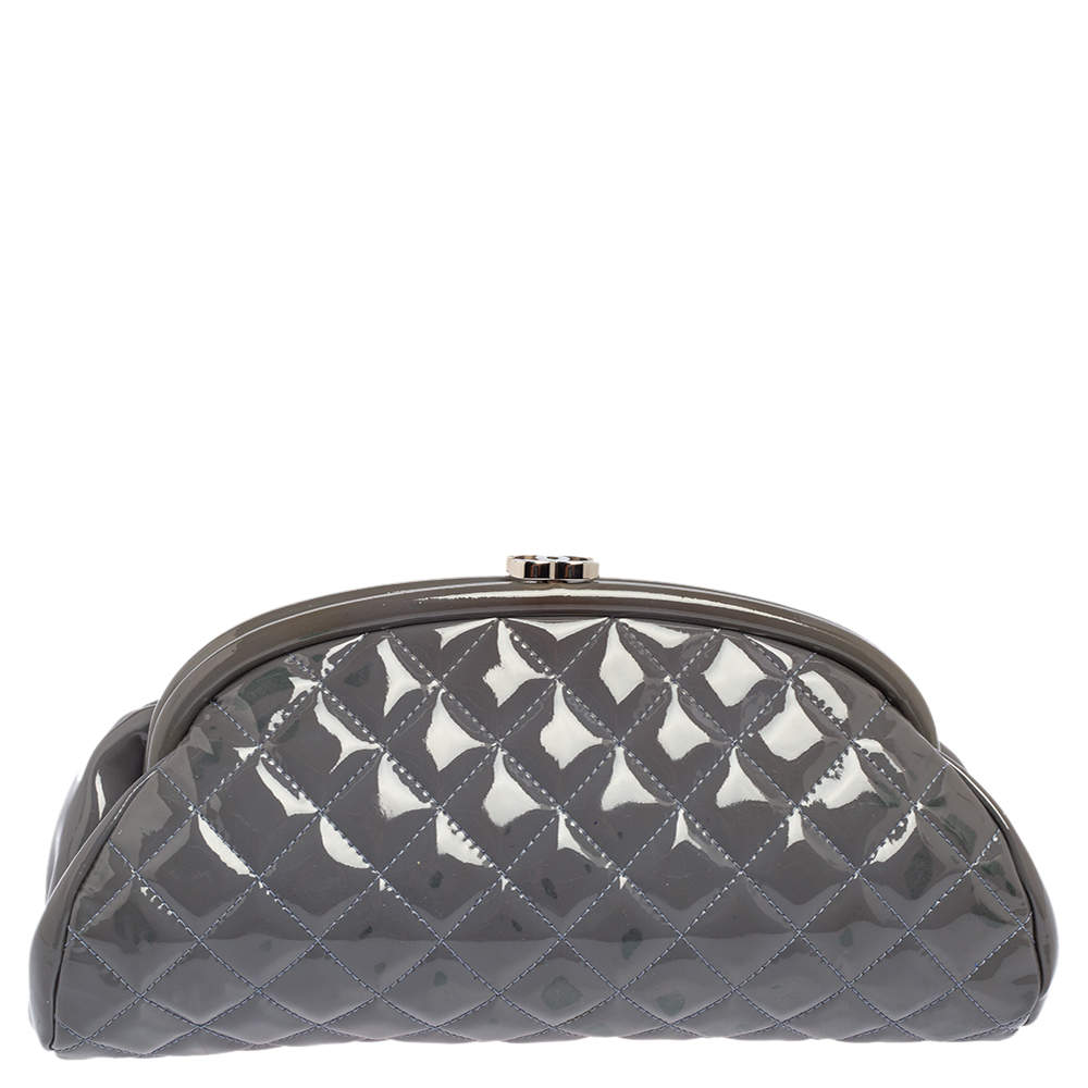 مملوكة مسبقًا حقيبة كلتش شانيل تيمليس جلد لامع مبطن رصاصي 