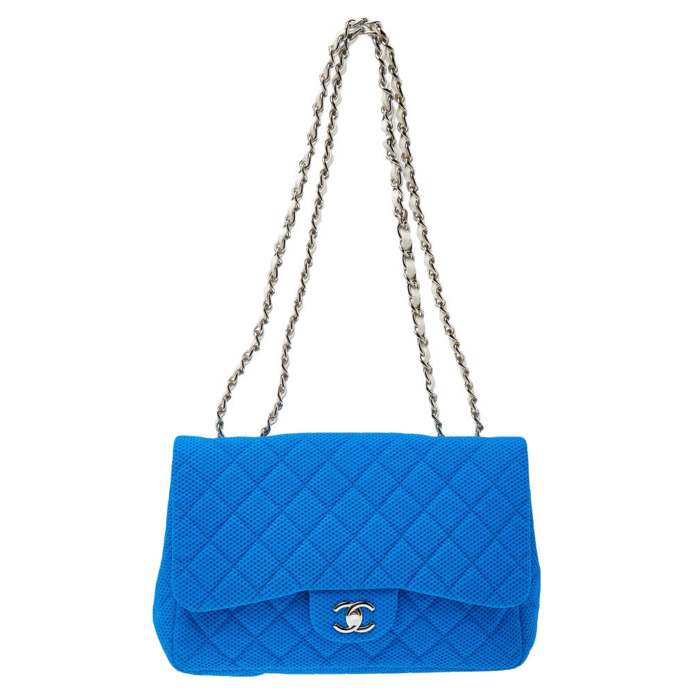 Pre Owned حقيبة شانيل كلاسيك قماش مبطن أزرق مثقب بقلاب