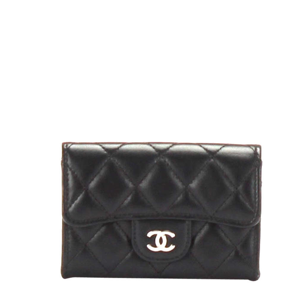 Pre Owned Chanel Black Matelasse Leather CC Wallet