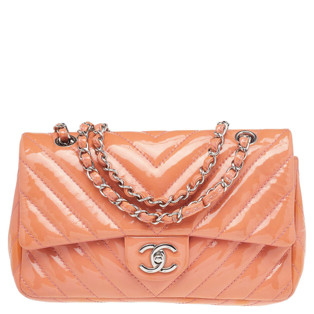 Pre Owned Chanel Pink Quilted Patent Leather Medium Classic Single Flap Bag