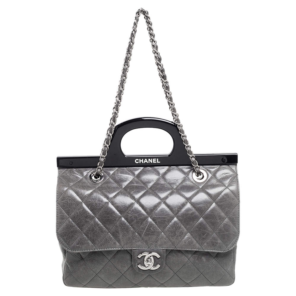 Pre Owned Chanel Grey Quilted Crinkled Leather Small CC Delivery Tote