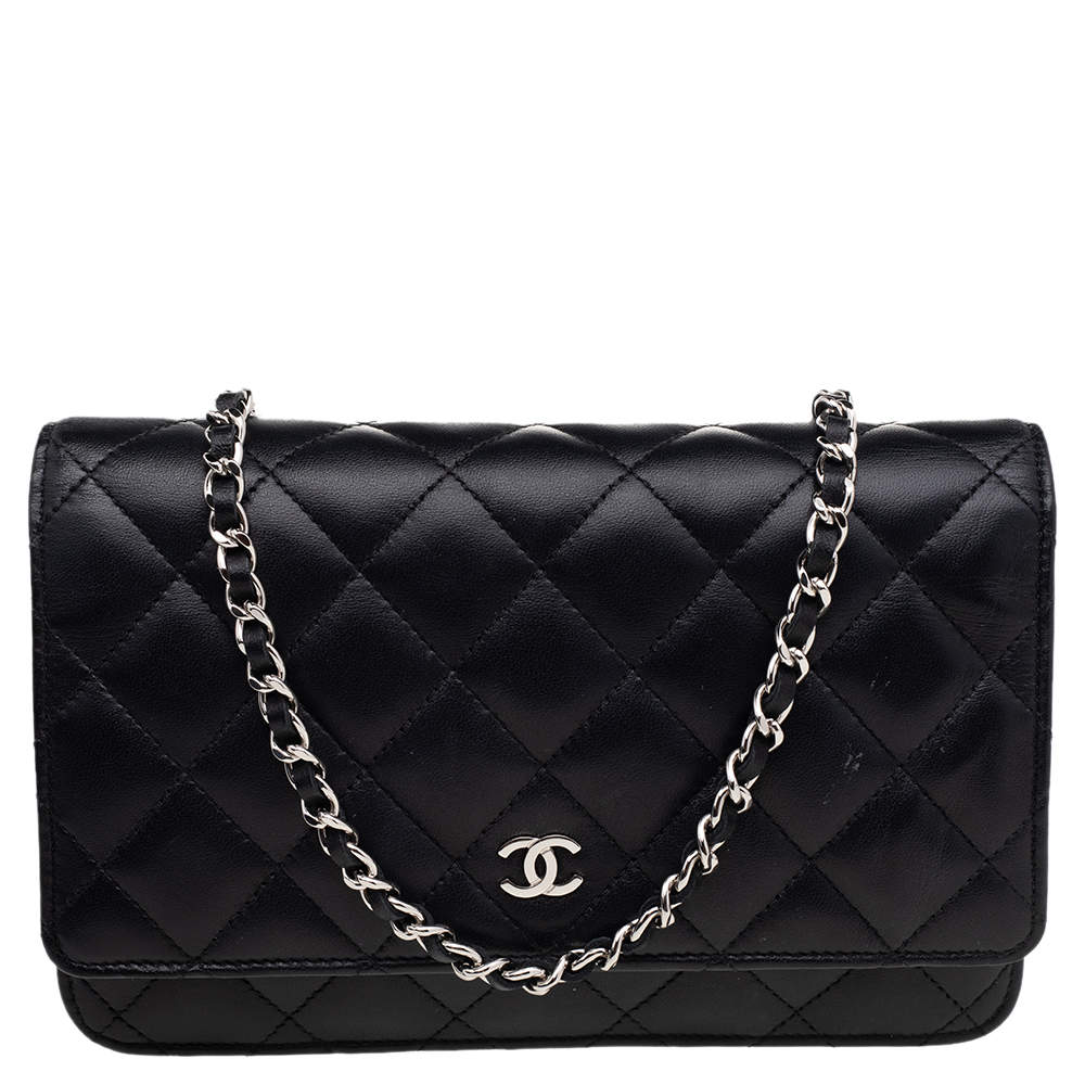 Pre Owned Chanel Black Quilted Lambskin Leather Classic Wallet on Chain
