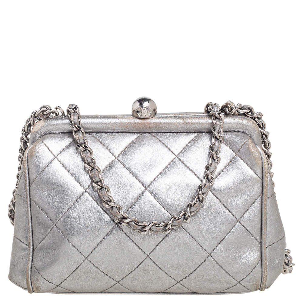 Chanel Silver Quilted Leather Vintage Clutch Bag Chanel | TLC