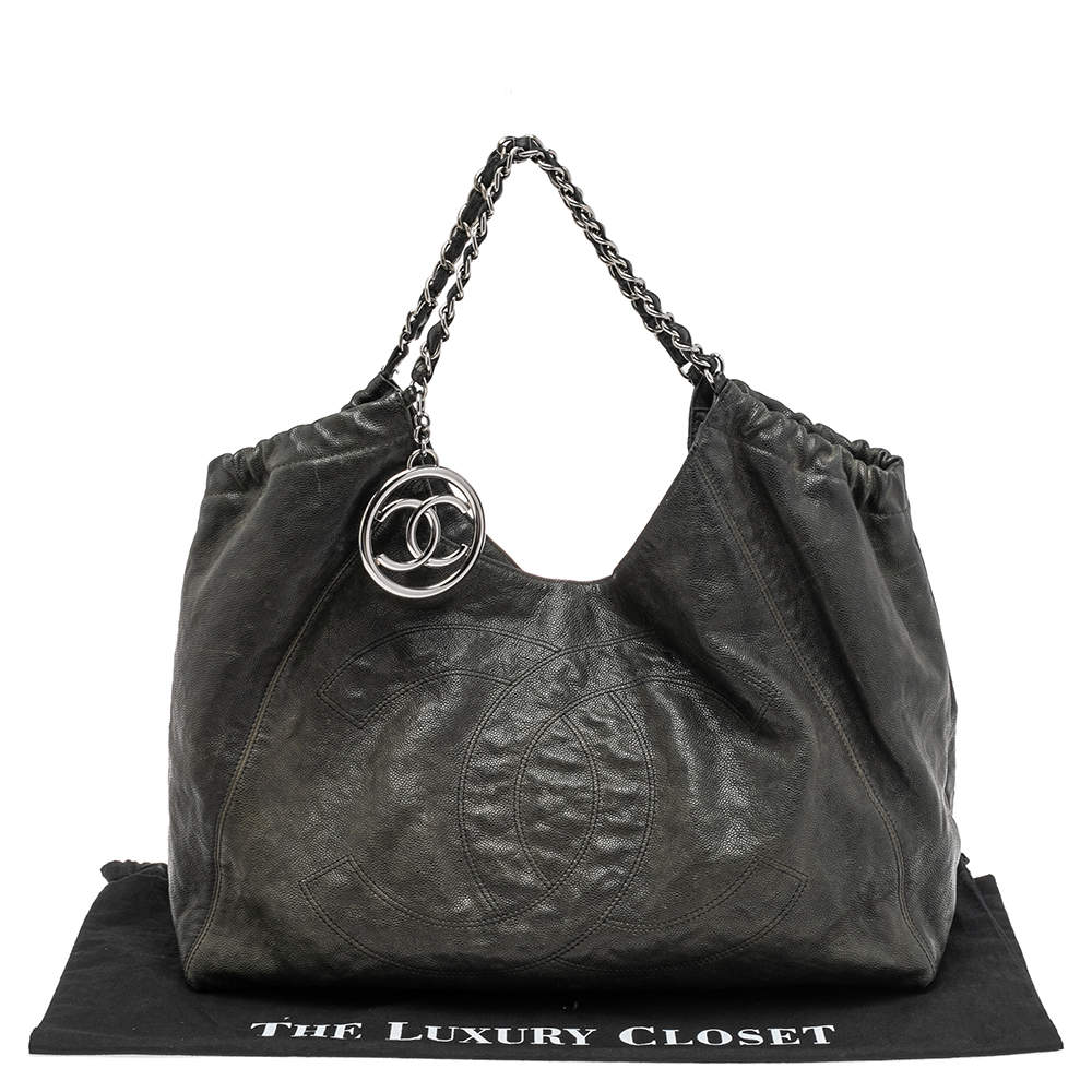 Chanel Black CC Iridescent Relax Tote Bag – The Closet