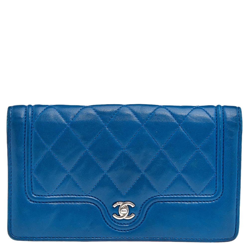 Pre Owned Chanel Blue Quilted Leather Futuristic Long Wallet