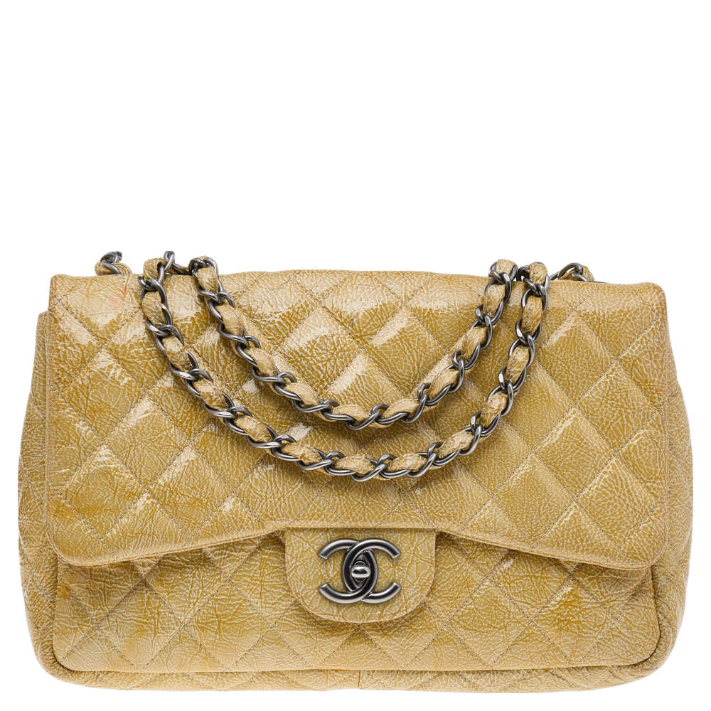 مملوكة مسبقًا Chanel Yellow Crinkled Quilted Patent Leather Jumbo Single Flap Bag