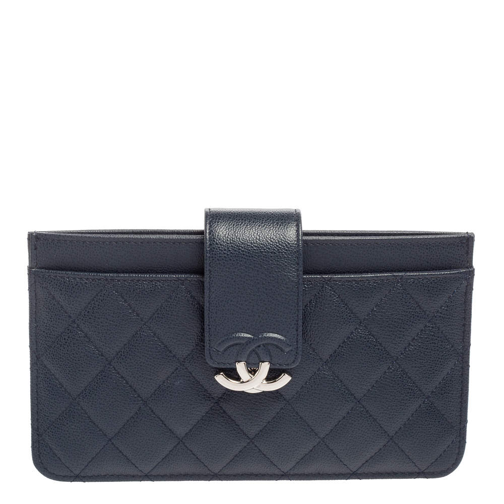 Pre Owned Chanel Navy Blue Caviar Leather CC Box Wallet