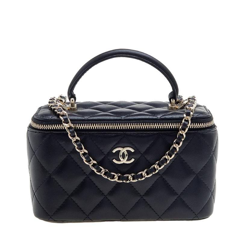 Pre Owned Chanel Black Quilted Leather Small Vanity Case Bag