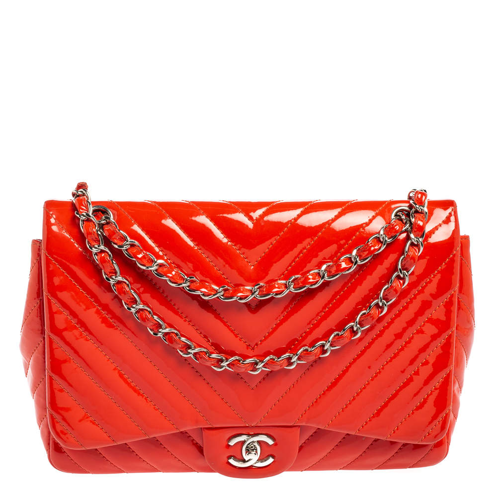 مملوكة مسبقًا Chanel Orange Chevron Patent Leather Jumbo Classic Single Flap Bag