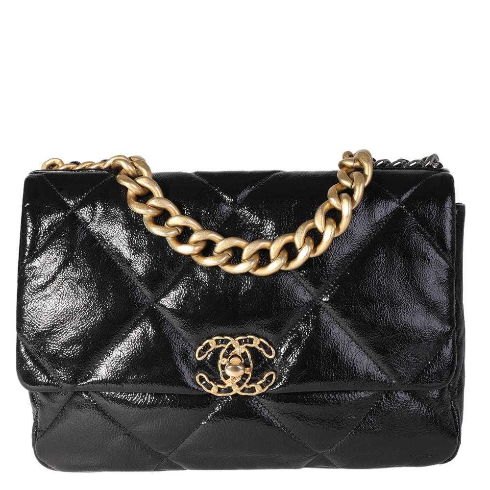 chanel 19 handbag review