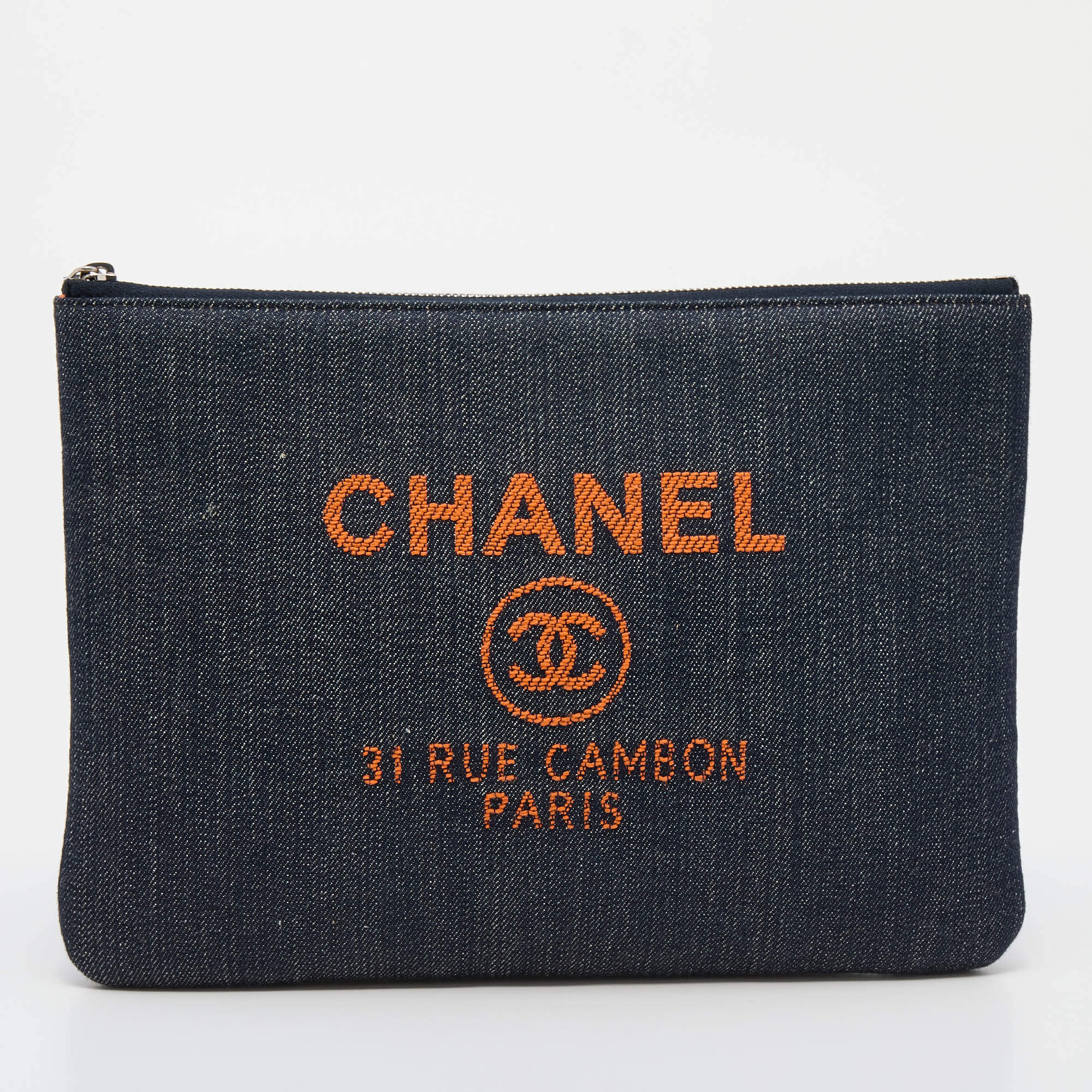 Pre Owned حقيبة كلتش شانيل ديافيل دينم أزرق كحلي