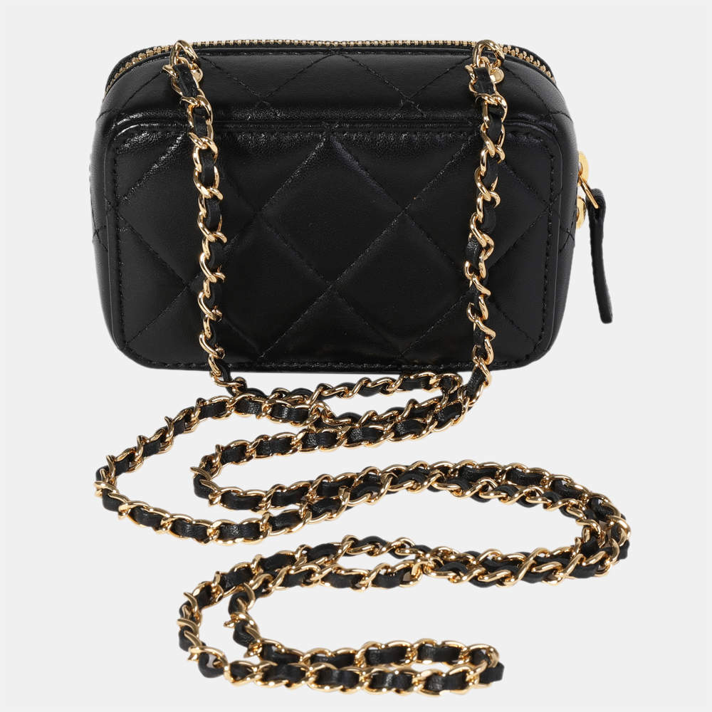 Chanel Quilted Golden Plate Vanity Case Black Lambskin Gold Hardware – Coco  Approved Studio