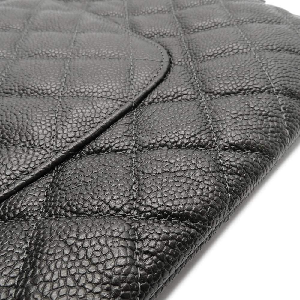 ViaAnabel - This chic and durable Chanel Black Caviar Leather