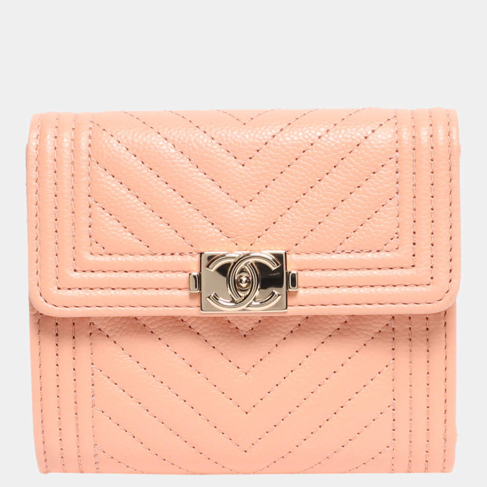 Pre Owned Chanel Pink Leather chevron Boy Wallet