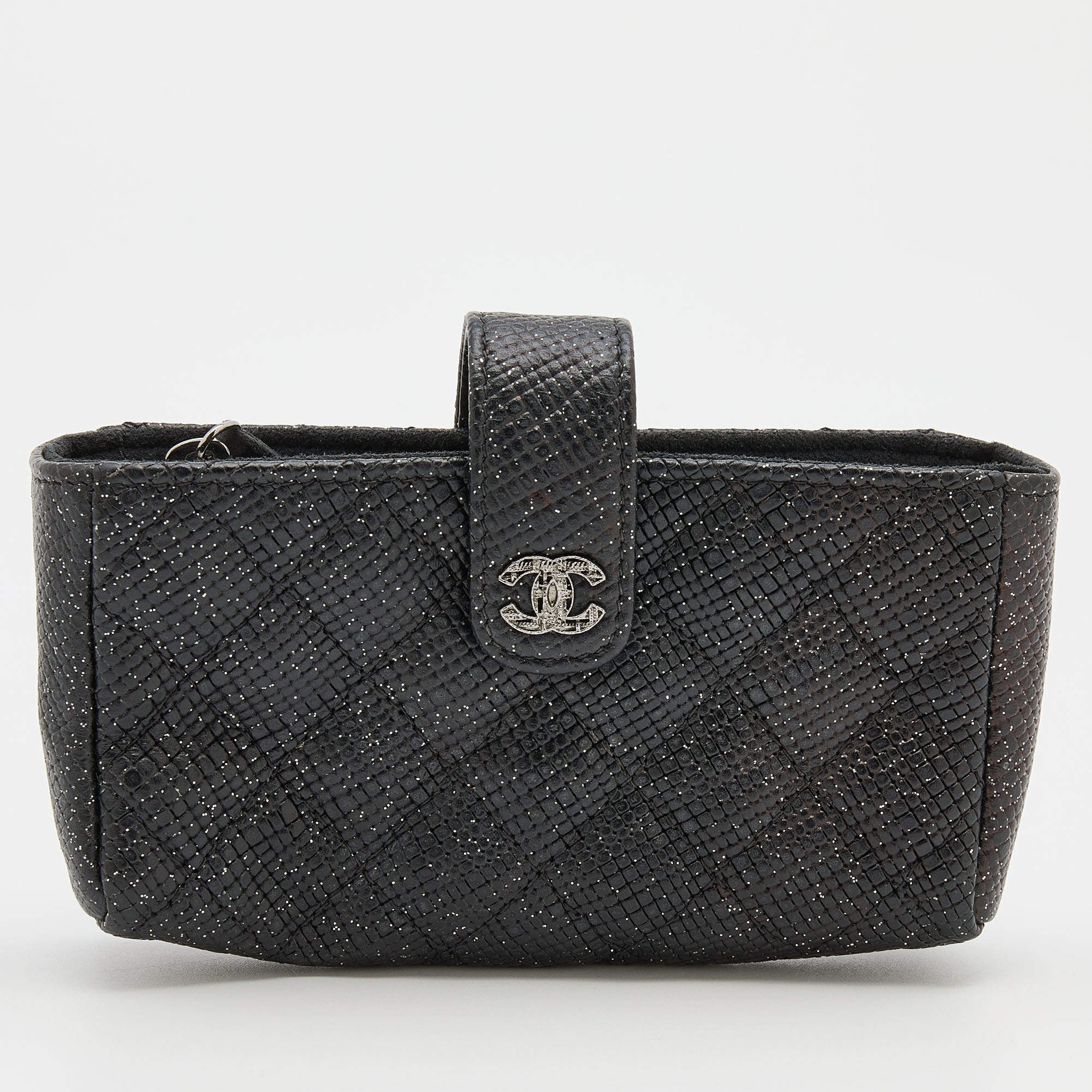 Pre Owned Chanel Black Shimmering Quilted Leather CC Phone Pouch