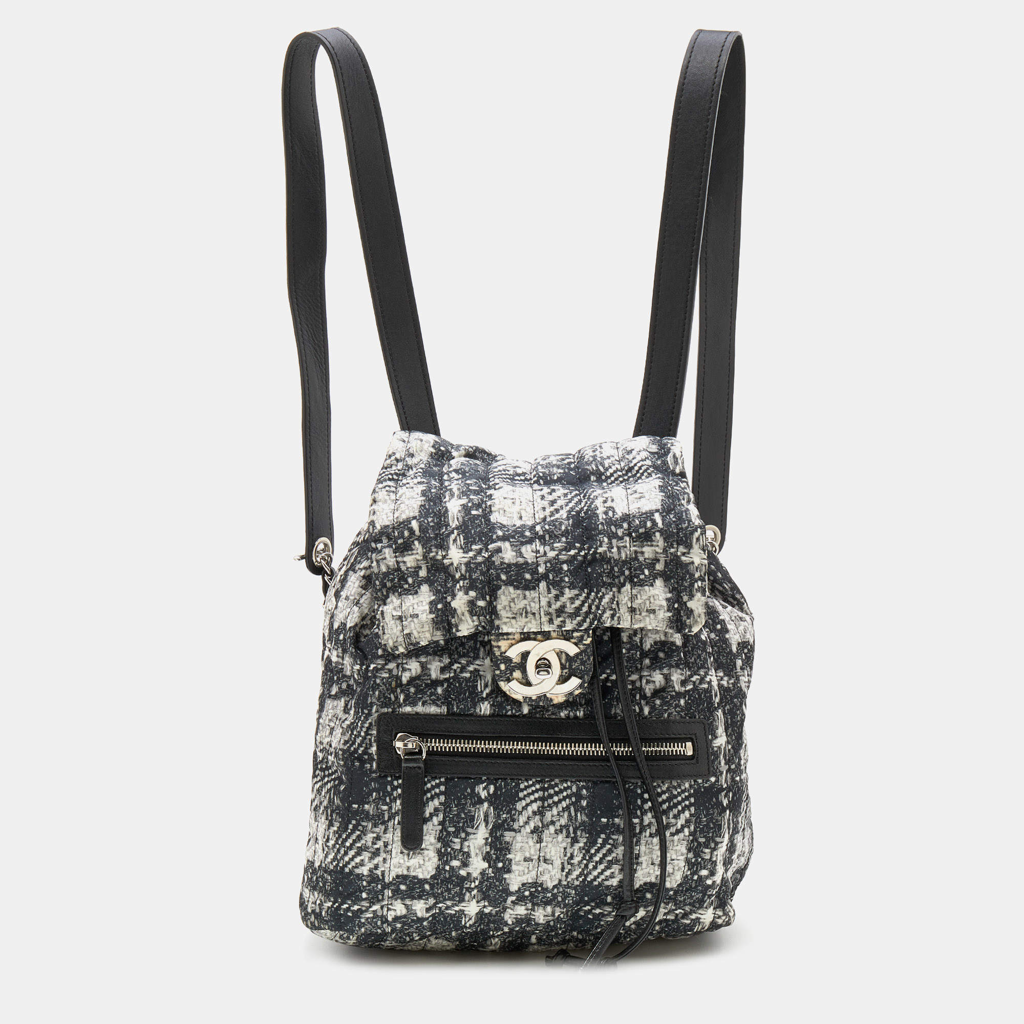 Pre Owned Chanel White/Black Tweed Print Nylon Medium Drawstring Backpack