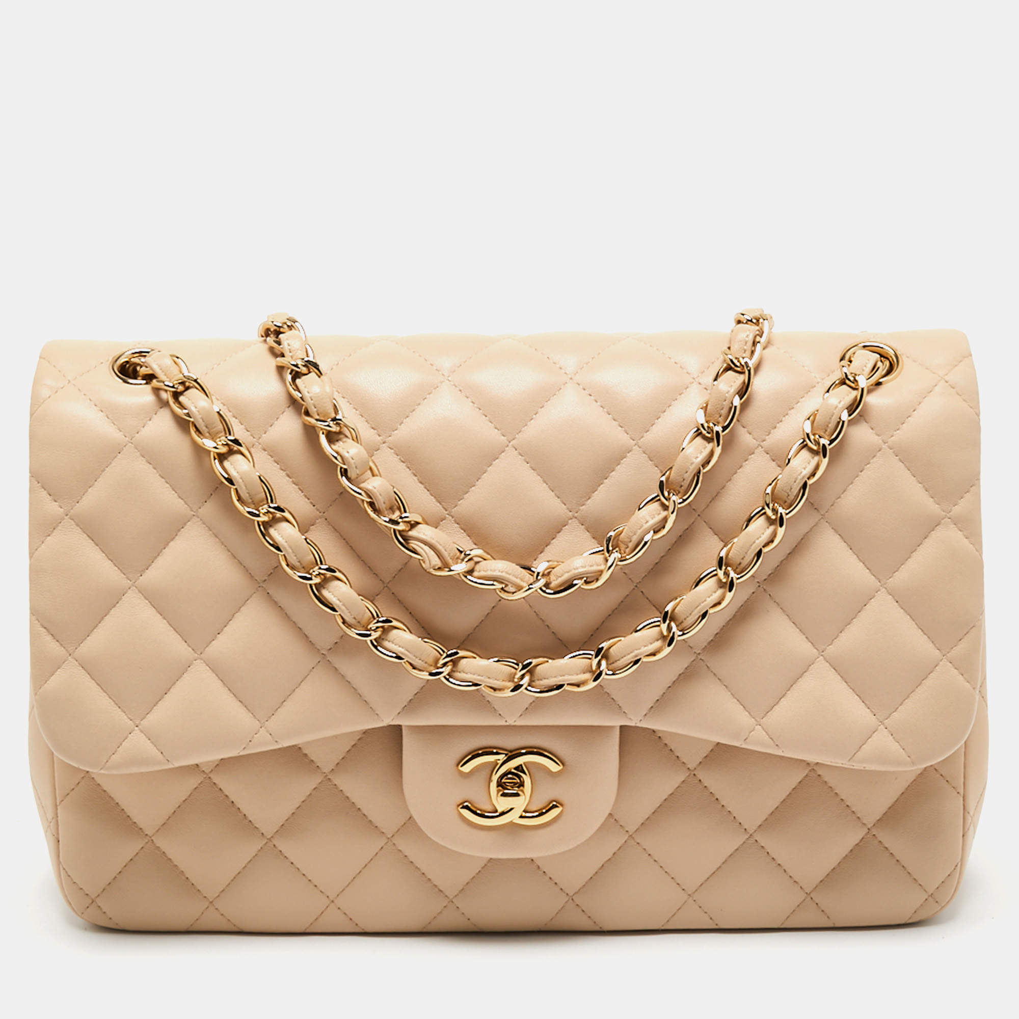 مملوكة مسبقًا Chanel Beige Quilted Leather Jumbo Classic Double Flap Bag