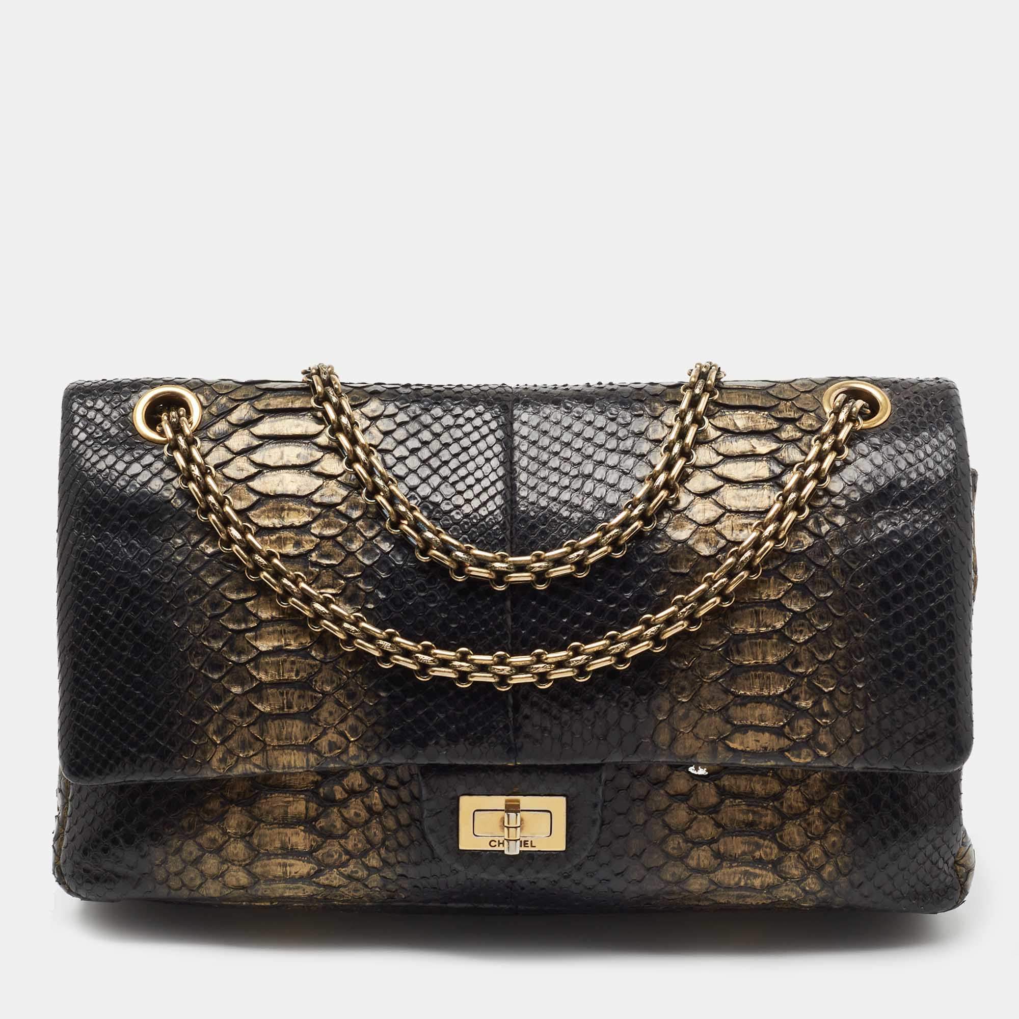 مملوكة مسبقًا Chanel Black/Gold Python Reissue 2.55 Classic 226 Flap Bag