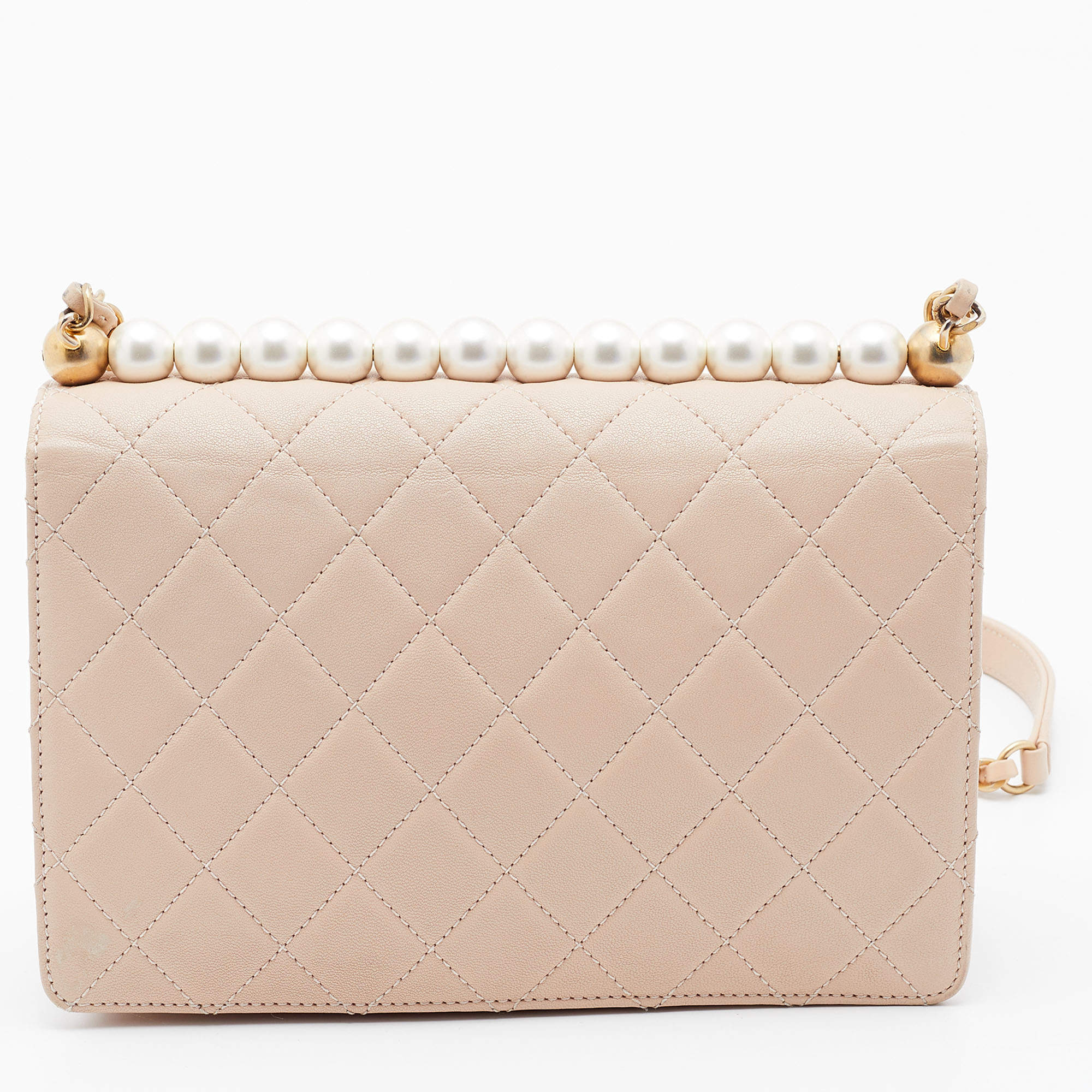 Chanel Beige Quilted Leather Medium Chic Pearls Flap Bag Chanel