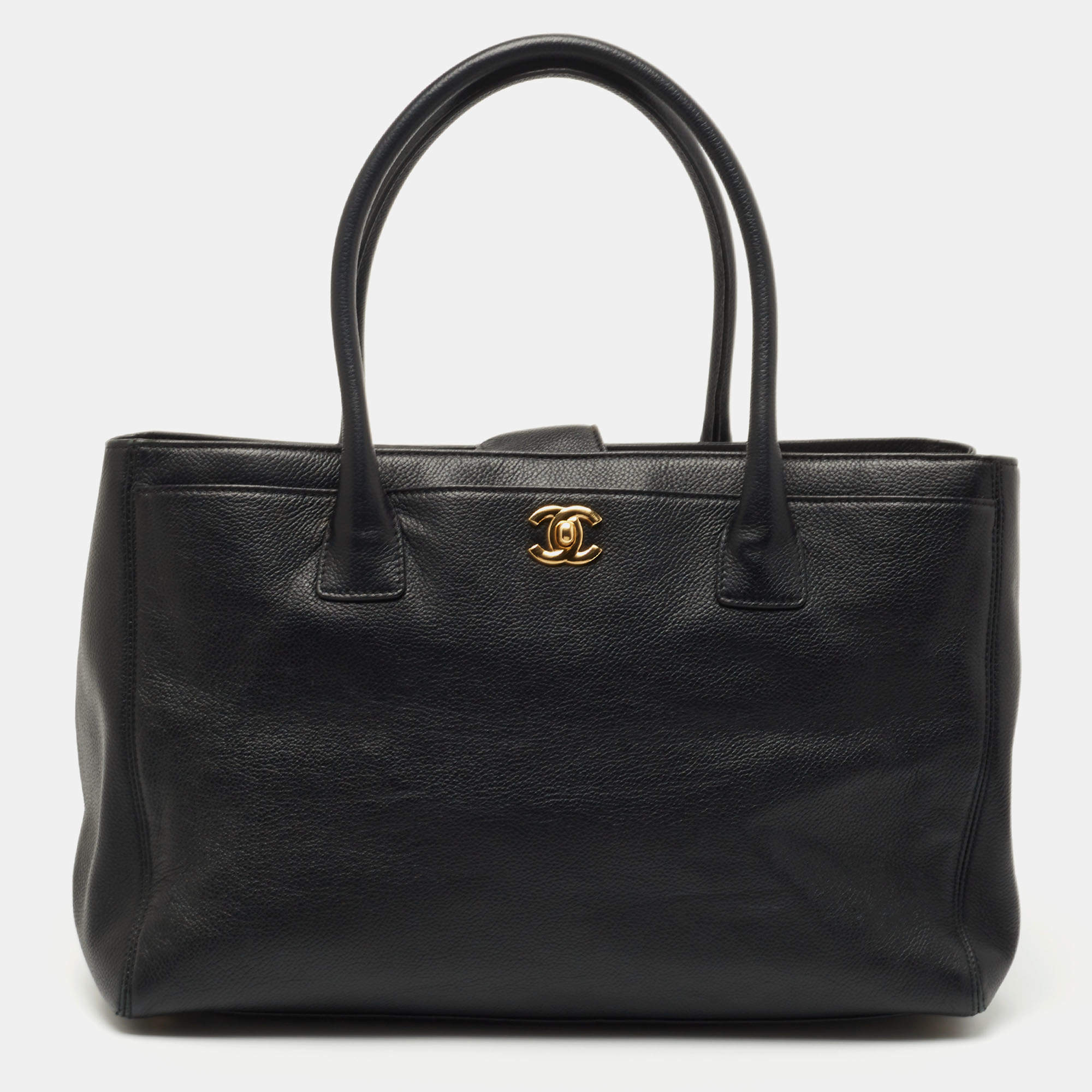 Pre Owned Chanel Black Leather Cerf Shopper Tote