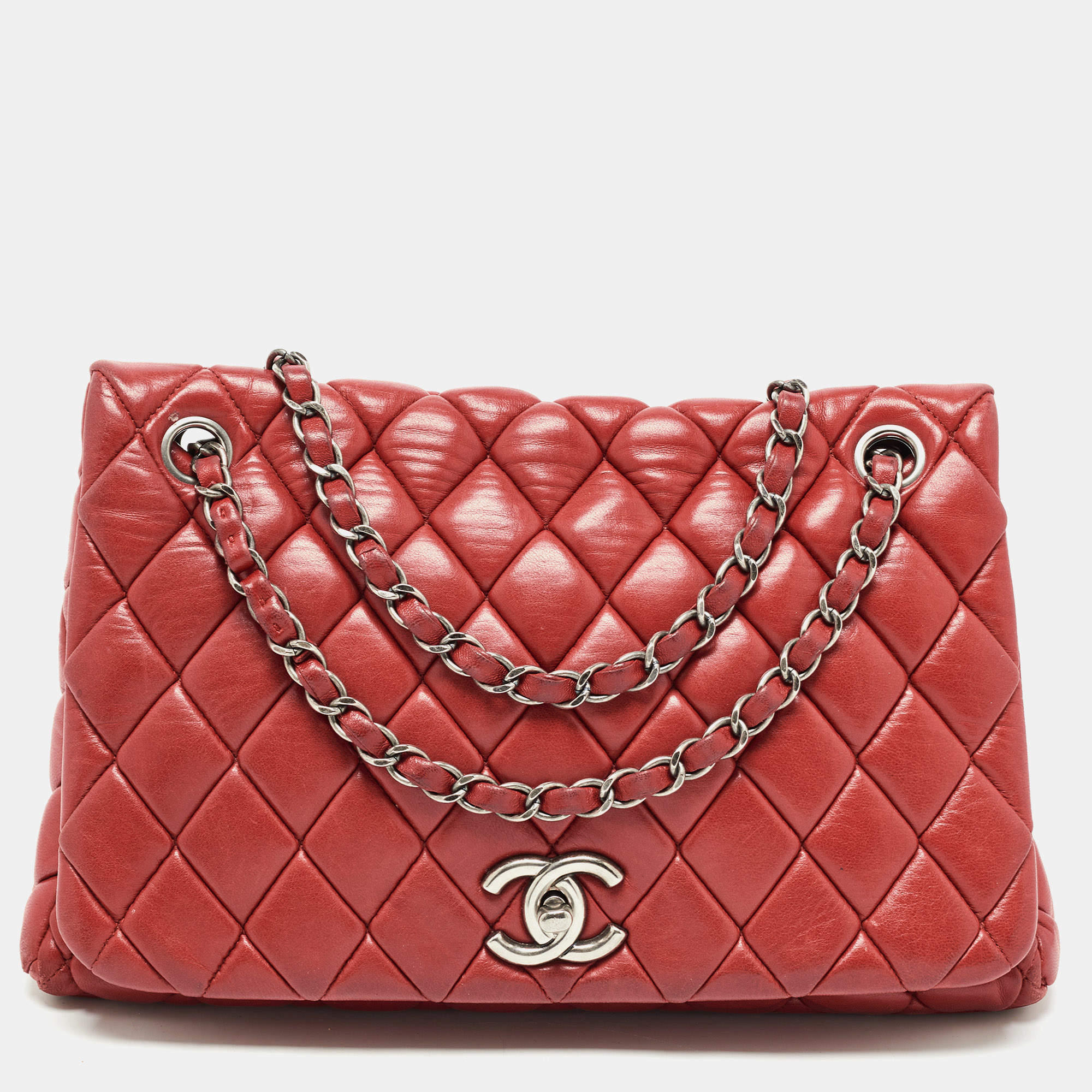 Pre Owned Chanel Red Bubble Quilted Leather Flap Shoulder Bag