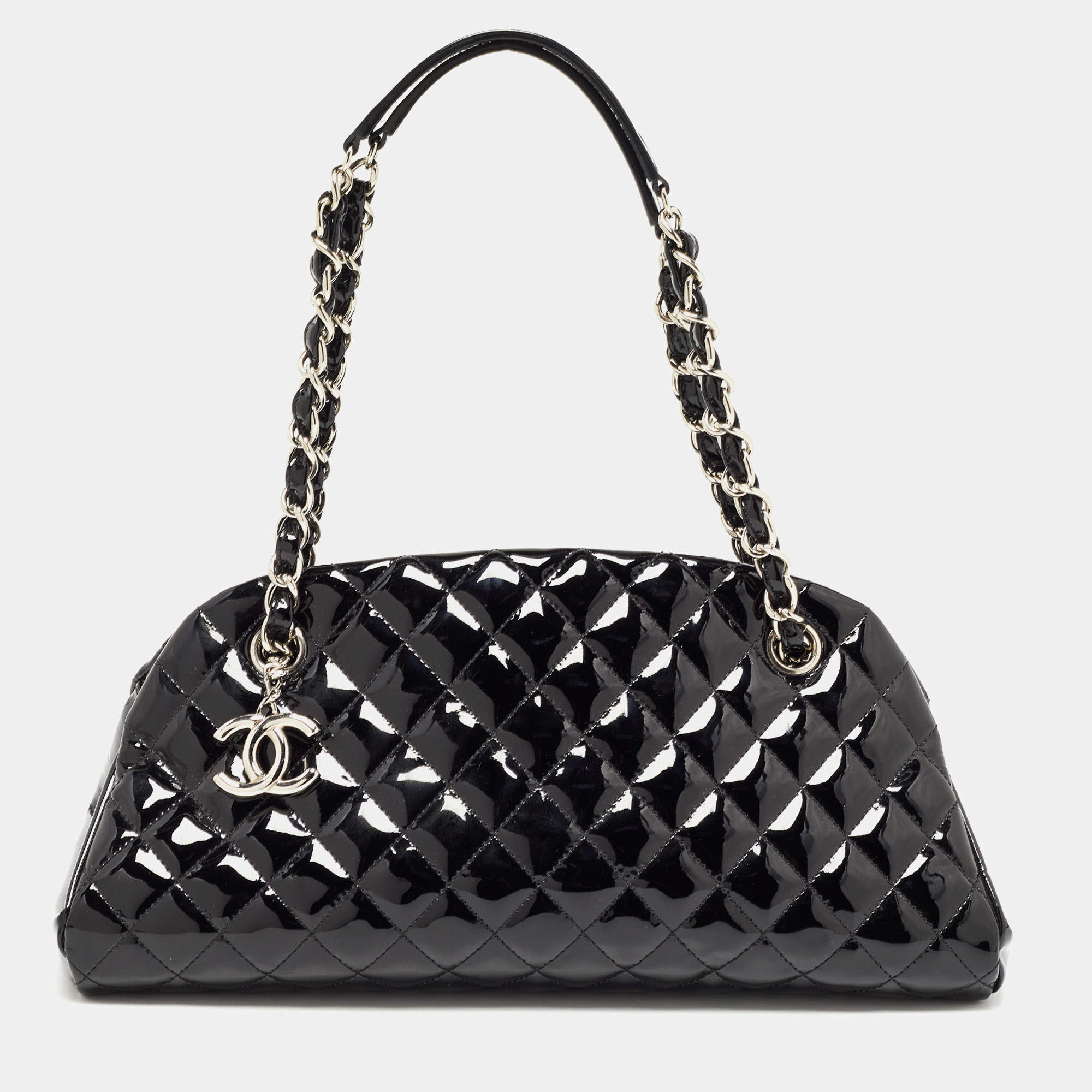 Pre Owned Chanel Black Quilted Patent Leather Medium Just Mademoiselle Bowling Bag