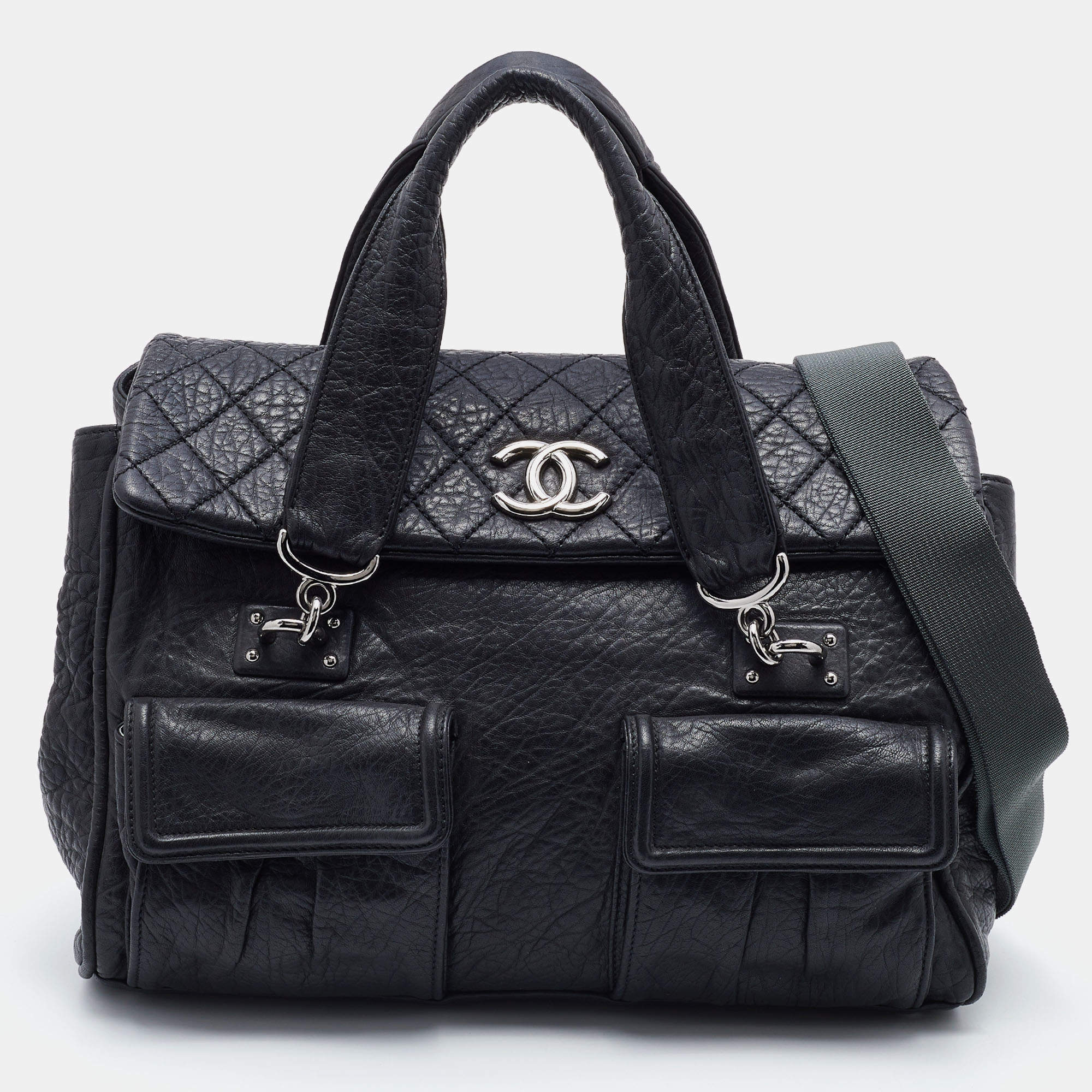 Pre Owned Chanel Black Quilted Distressed Leather Pocket Bag