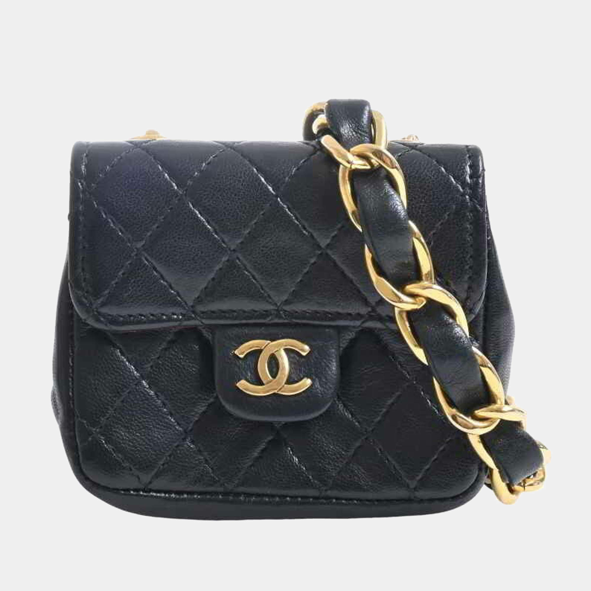 Pre Owned Chanel black lambskin leather cc mini belt bag
