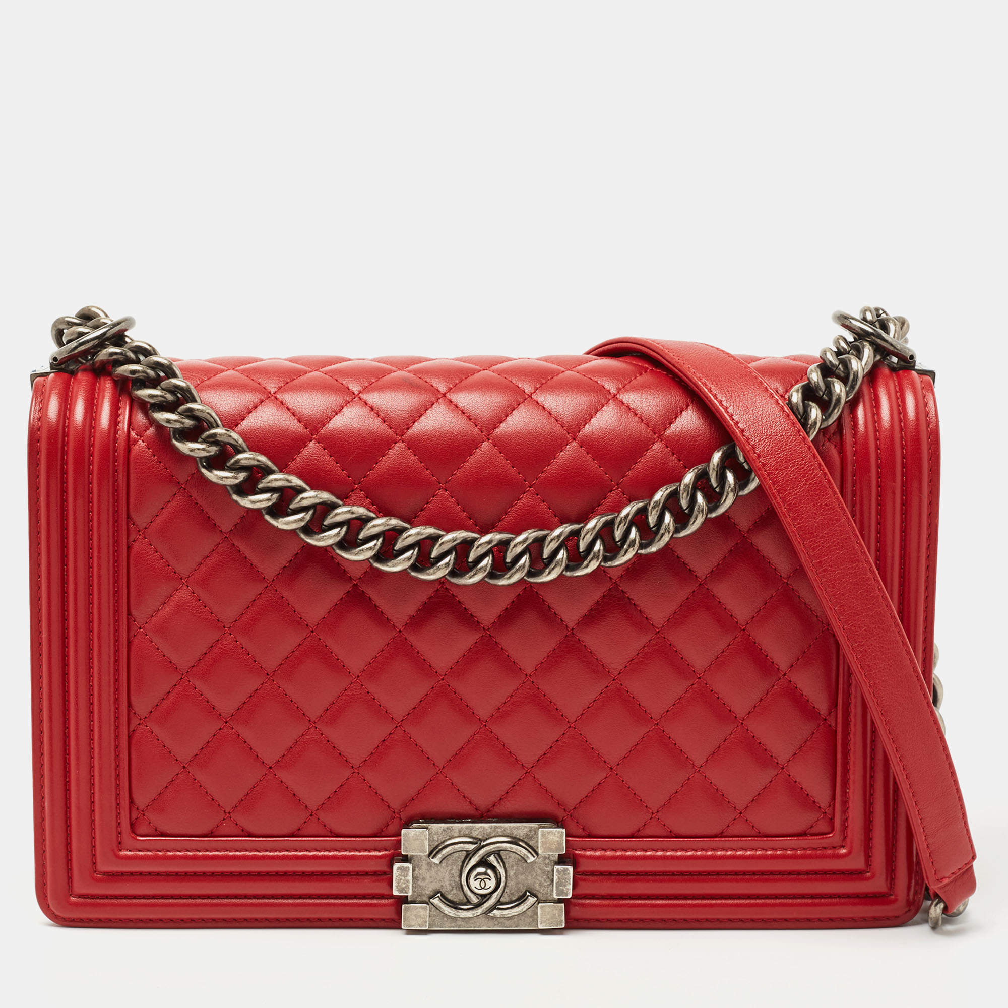 Pre Owned Chanel Red Quilted Leather New Medium Boy Shoulder Bag