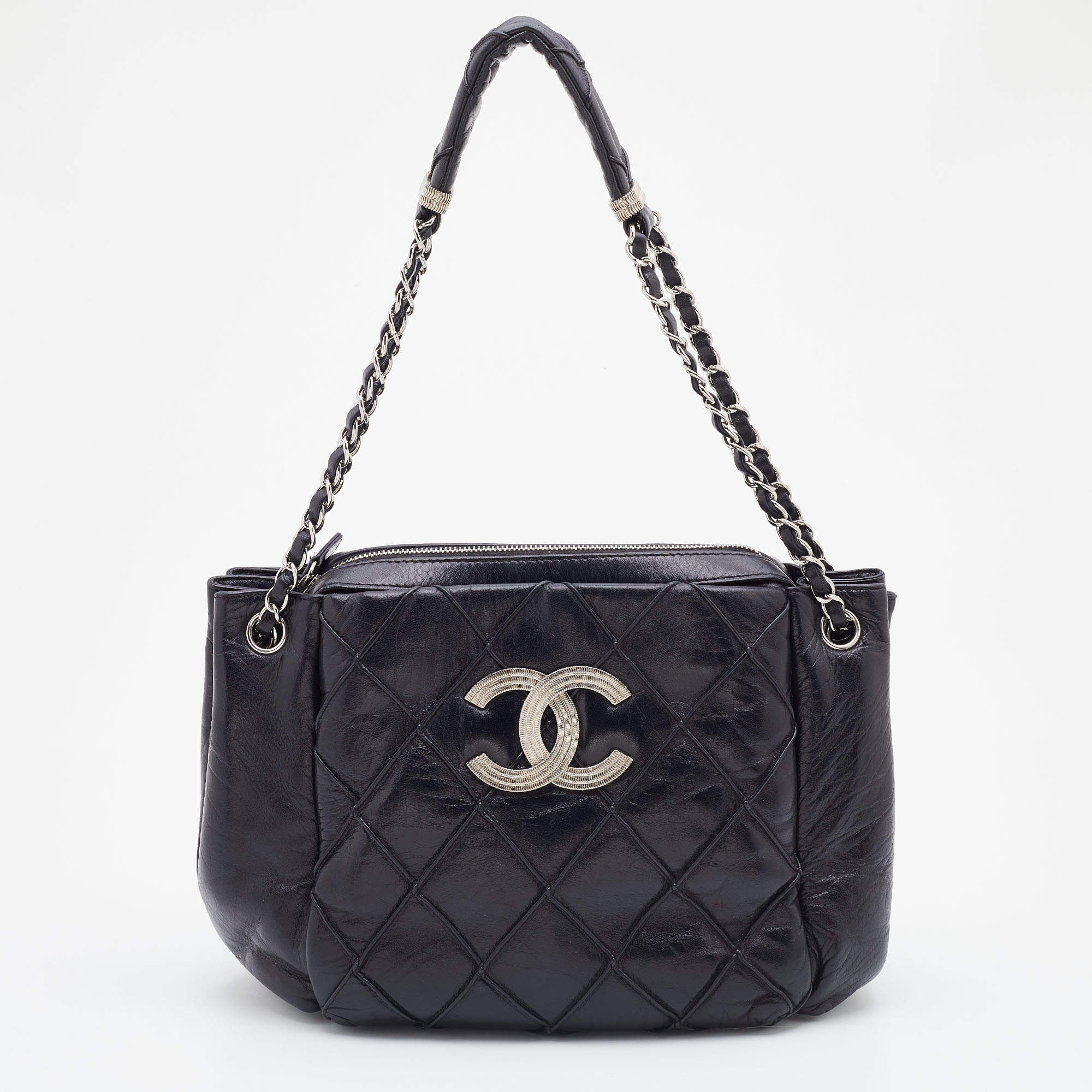 Pre Owned Chanel Black Quilted Leather CC Chain Shoulder Bag