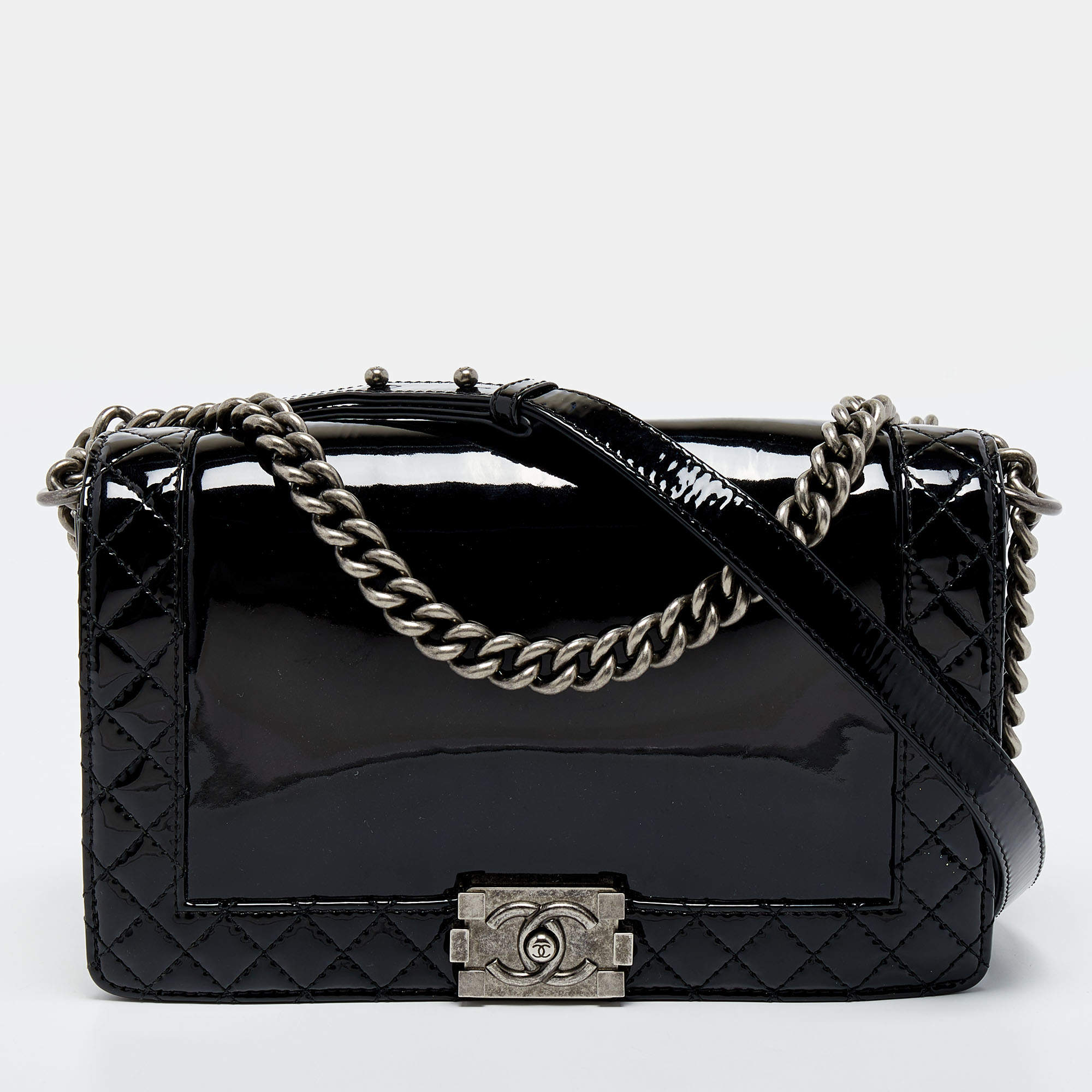 Rustik Fysik Tag telefonen Chanel Black Patent Leather New Medium Reverso Boy Flap Bag Chanel | TLC