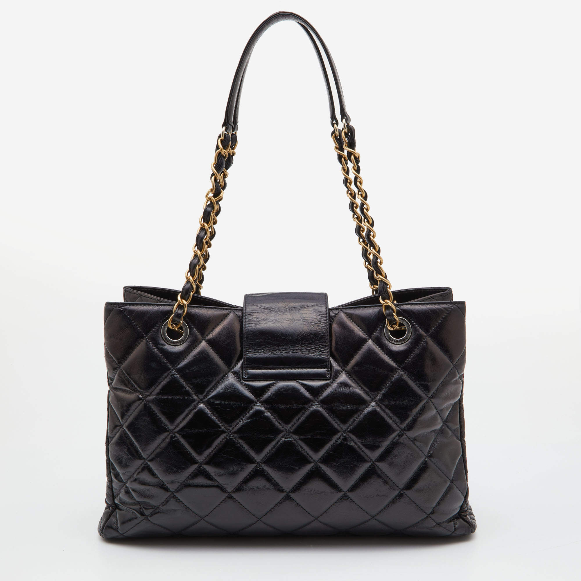 Chanel Black Quilted Aged Leather CC Chain Tote Chanel